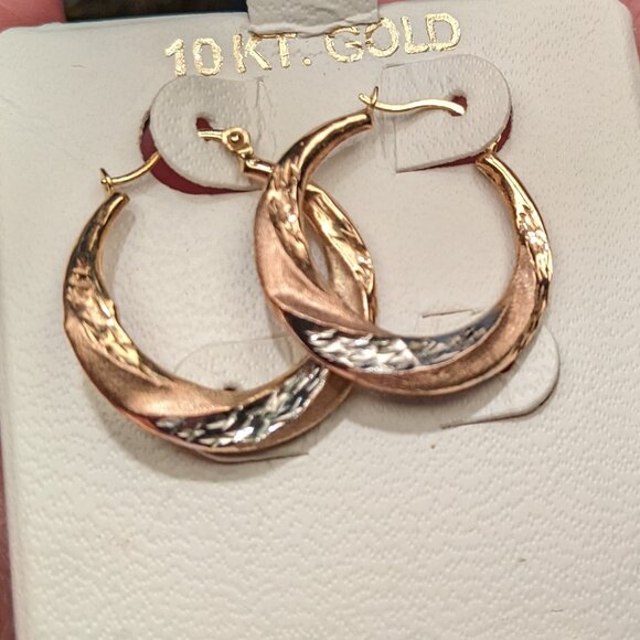 10 Tri Color Hoop Earrings - Picture 1 of 4